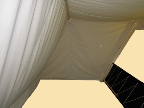 Wikinger-Marktstand 310